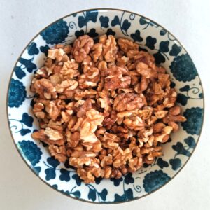 NUECES PARTIDAS 1 kg